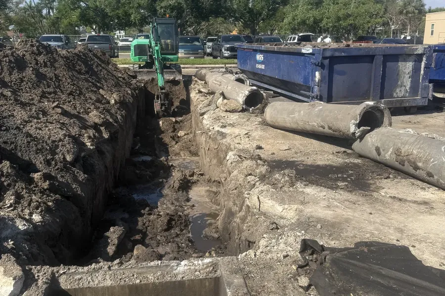 Drainage culvert installation in Florida